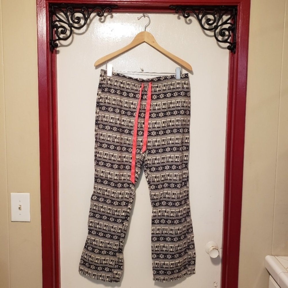 Pink by Victoria Secrets Snow Flake Pajama Bottoms